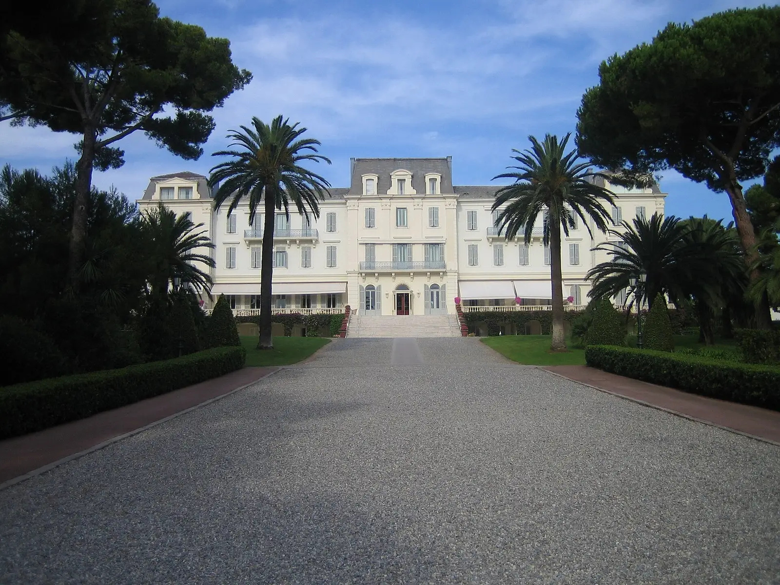 Внешний вид отеля Hôtel du Cap-Eden-Roc