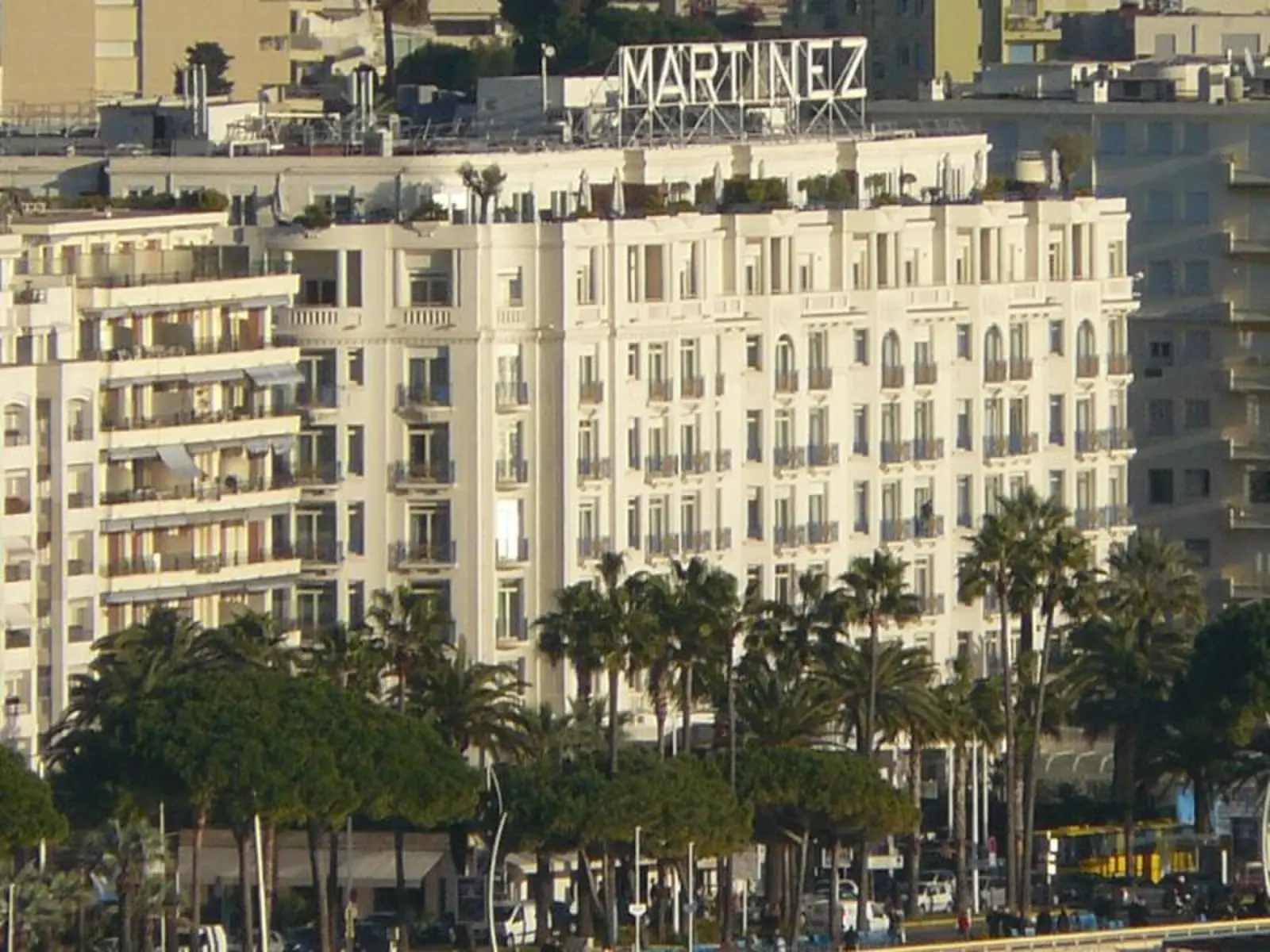 Внешний вид отеля Hôtel Martinez